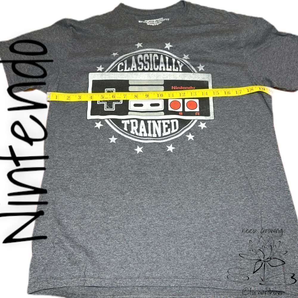 Nintendo Classically Trained Size Large - Picture 8 of 9